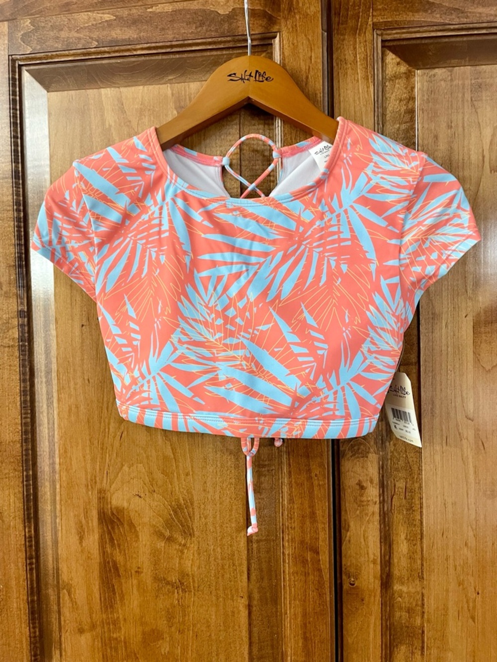 Salt Life Women’s Coral and Light Blue Palm-Print Cropped Swim Top - Picture 3 of 8